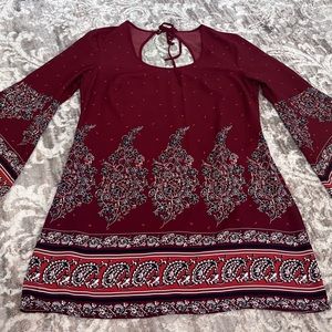 Xhilaration Boho Paisley Print Bell Sleeve Key Hole Back Dress - Size Medium